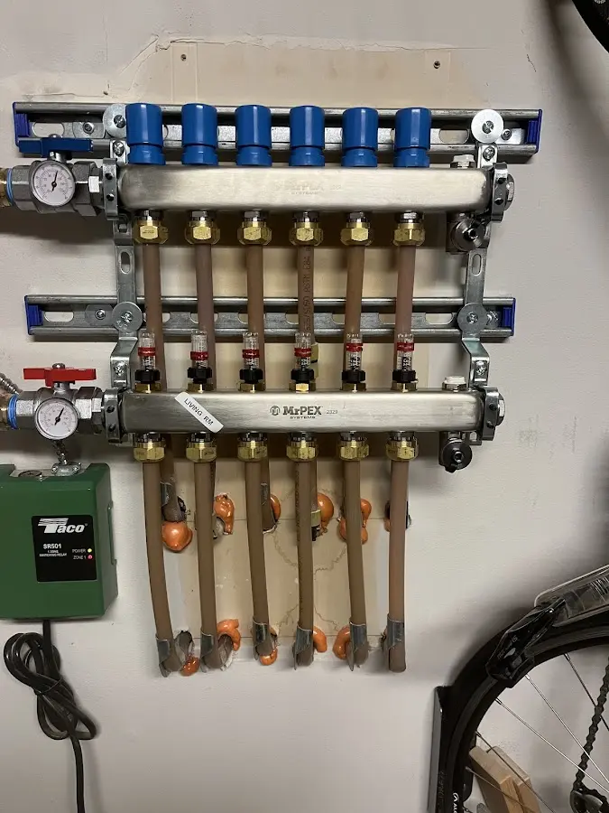 Plumber performing Leak Detection at a residential property in Sausalito